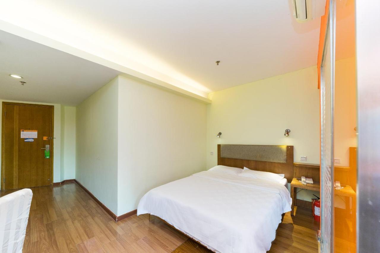 גואנגג'ואו Yile Road Garden Inn מראה חיצוני תמונה